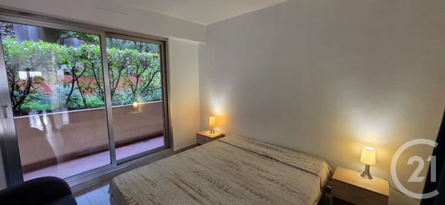 Appartement à louer - 2 pièces - 47,80 m2 - Nice - 06 - PROVENCE-ALPES-COTE-D-AZUR