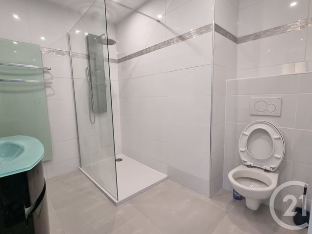 Afficher la photo en grand Appartement F2 à louer - 2 pièces - 42 m2 - Nice - 06 - PROVENCE-ALPES-COTE-D-AZUR
