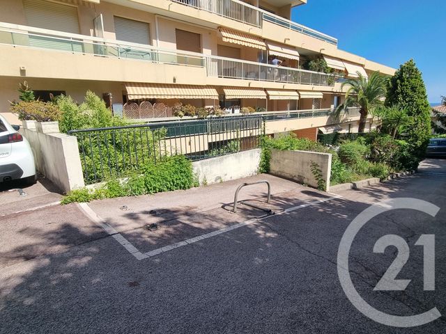 Afficher la photo en grand Appartement F2 à louer - 2 pièces - 42 m2 - Nice - 06 - PROVENCE-ALPES-COTE-D-AZUR