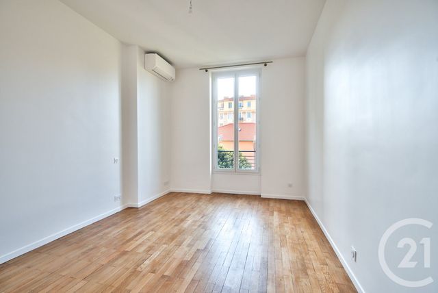 Afficher la photo en grand Appartement F4 à louer - 4 pièces - 89,06 m2 - Nice - 06 - PROVENCE-ALPES-COTE-D-AZUR