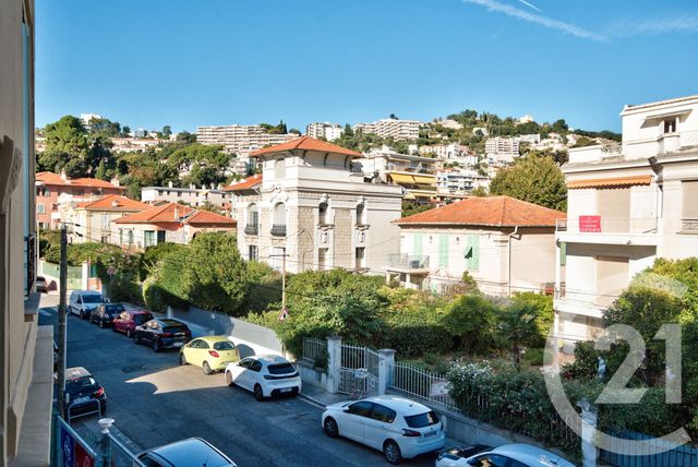 Afficher la photo en grand Appartement F4 à louer - 4 pièces - 89,06 m2 - Nice - 06 - PROVENCE-ALPES-COTE-D-AZUR