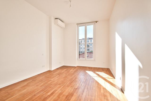 Afficher la photo en grand Appartement F4 à louer - 4 pièces - 93,74 m2 - Nice - 06 - PROVENCE-ALPES-COTE-D-AZUR