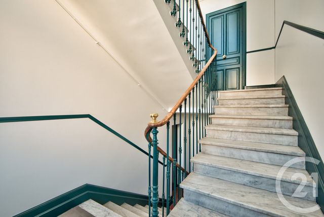 Afficher la photo en grand Appartement F4 à louer - 4 pièces - 93,74 m2 - Nice - 06 - PROVENCE-ALPES-COTE-D-AZUR