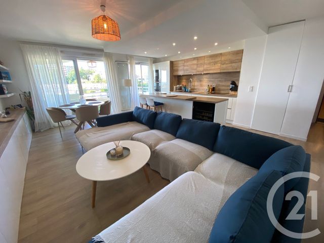 Appartement F3 à louer - 3 pièces - 65,04 m2 - Nice - 06 - PROVENCE-ALPES-COTE-D-AZUR