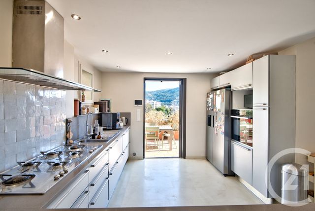 Maison à vendre - 5 pièces - 174,80 m2 - Nice - 06 - PROVENCE-ALPES-COTE-D-AZUR