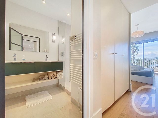 Appartement F2 à louer - 2 pièces - 63,80 m2 - Nice - 06 - PROVENCE-ALPES-COTE-D-AZUR
