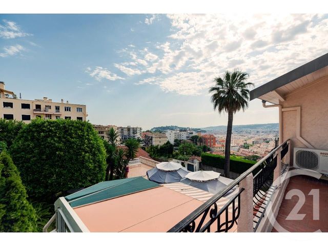 Afficher la photo en grand Maison à vendre - 2 pièces - 90,70 m2 - Nice - 06 - PROVENCE-ALPES-COTE-D-AZUR