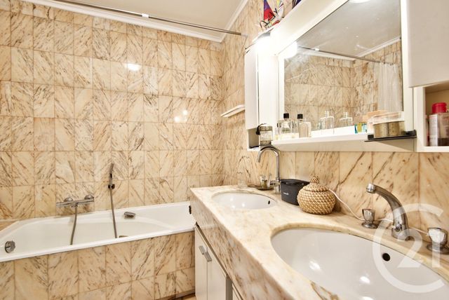 Appartement F3 à vendre - 3 pièces - 82,47 m2 - Nice - 06 - PROVENCE-ALPES-COTE-D-AZUR