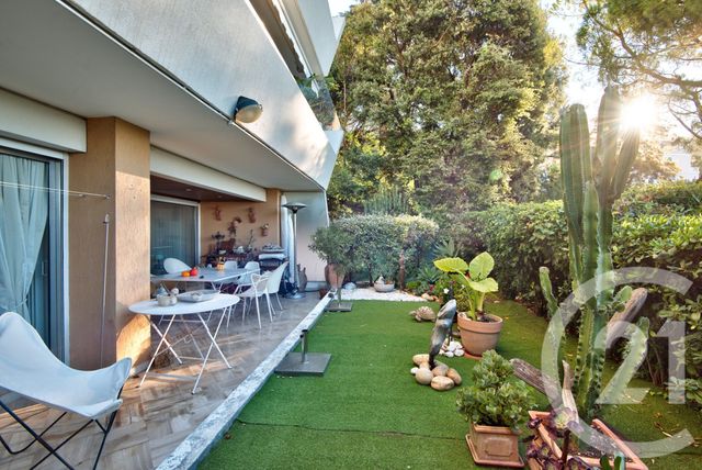 Appartement F3 à vendre - 3 pièces - 82,47 m2 - Nice - 06 - PROVENCE-ALPES-COTE-D-AZUR