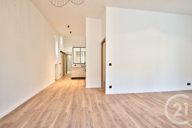 Appartement F4 à vendre - 4 pièces - 73,72 m2 - Nice - 06 - PROVENCE-ALPES-COTE-D-AZUR