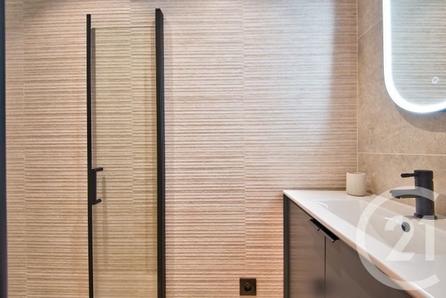 Appartement F4 à vendre - 4 pièces - 73,72 m2 - Nice - 06 - PROVENCE-ALPES-COTE-D-AZUR