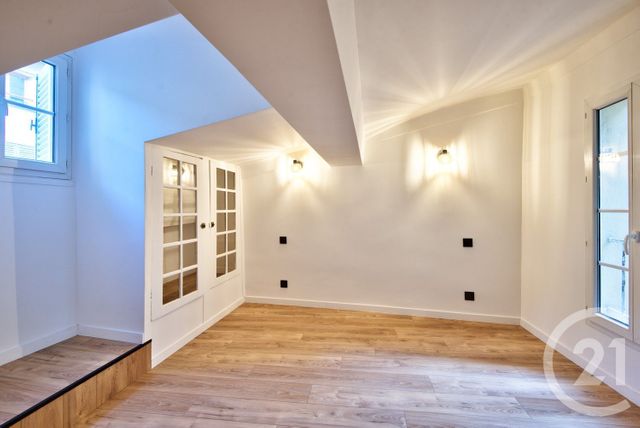 Appartement F4 à vendre - 4 pièces - 73,72 m2 - Nice - 06 - PROVENCE-ALPES-COTE-D-AZUR