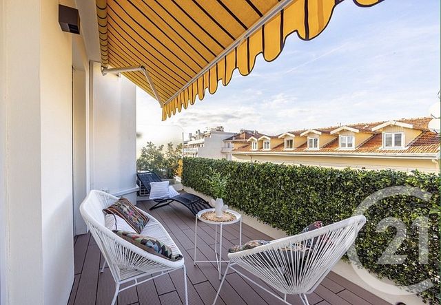 Appartement F2 à vendre - 2 pièces - 40,61 m2 - Nice - 06 - PROVENCE-ALPES-COTE-D-AZUR