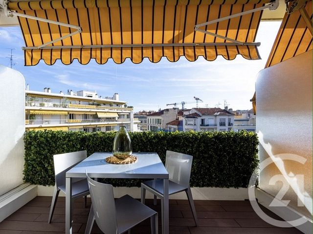 Appartement F2 à vendre - 2 pièces - 40,61 m2 - Nice - 06 - PROVENCE-ALPES-COTE-D-AZUR