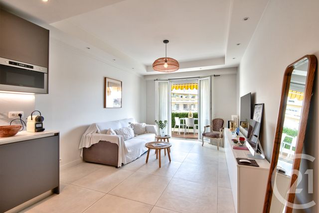 Appartement F2 à vendre - 2 pièces - 40,61 m2 - Nice - 06 - PROVENCE-ALPES-COTE-D-AZUR