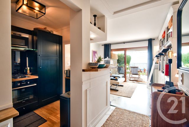 Afficher la photo en grand Appartement F2 à vendre - 2 pièces - 42,73 m2 - Eze - 06 - PROVENCE-ALPES-COTE-D-AZUR