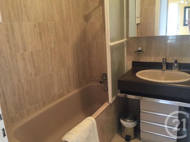 Appartement F2 à louer - 2 pièces - 44,20 m2 - Villefranche Sur Mer - 06 - PROVENCE-ALPES-COTE-D-AZUR