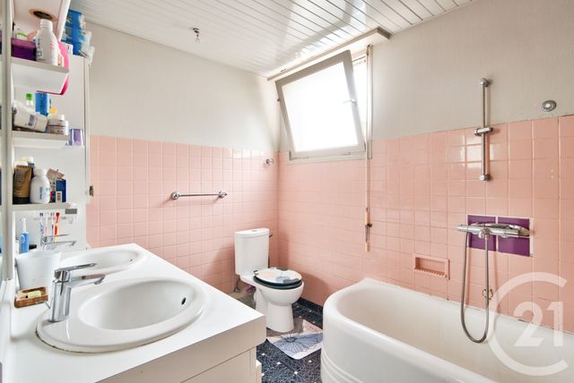 Afficher la photo en grand Appartement F4 à vendre - 4 pièces - 89,60 m2 - Nice - 06 - PROVENCE-ALPES-COTE-D-AZUR