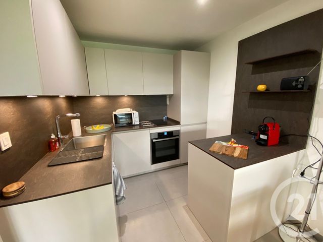 Afficher la photo en grand Appartement F2 à louer - 2 pièces - 43 m2 - Nice - 06 - PROVENCE-ALPES-COTE-D-AZUR