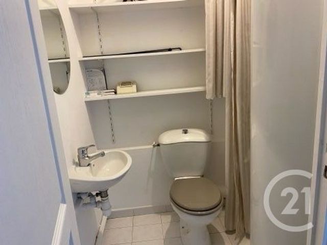 Afficher la photo en grand Appartement F4 à louer - 4 pièces - 107 m2 - Nice - 06 - PROVENCE-ALPES-COTE-D-AZUR