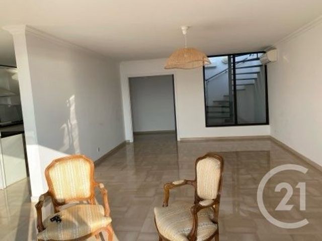 Afficher la photo en grand Appartement F4 à louer - 4 pièces - 107 m2 - Nice - 06 - PROVENCE-ALPES-COTE-D-AZUR