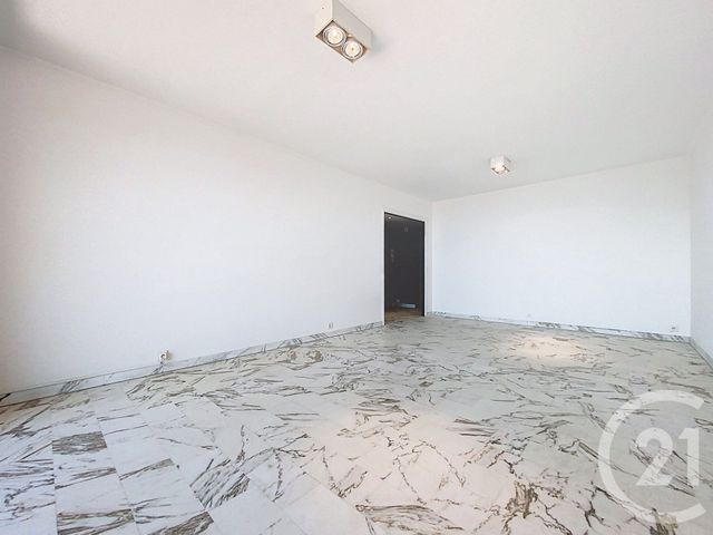 Appartement F3 à louer - 3 pièces - 70,65 m2 - Nice - 06 - PROVENCE-ALPES-COTE-D-AZUR