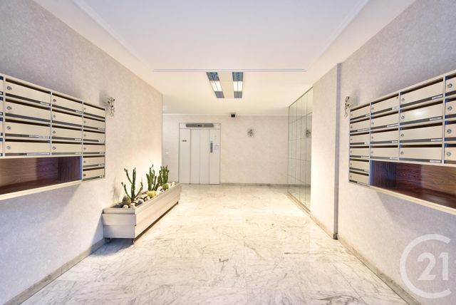 Appartement F3 à vendre - 2 pièces - 49,14 m2 - Nice - 06 - PROVENCE-ALPES-COTE-D-AZUR