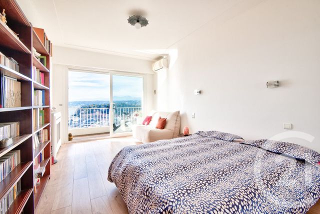 Appartement F2 à vendre - 2 pièces - 63,29 m2 - Nice - 06 - PROVENCE-ALPES-COTE-D-AZUR