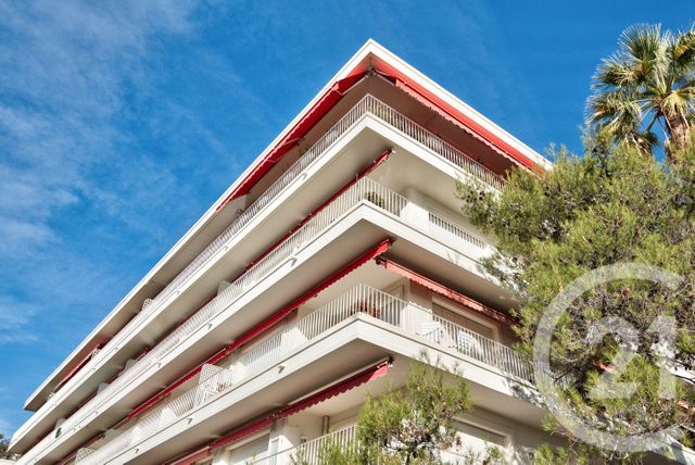 Appartement F2 à vendre - 2 pièces - 63,29 m2 - Nice - 06 - PROVENCE-ALPES-COTE-D-AZUR
