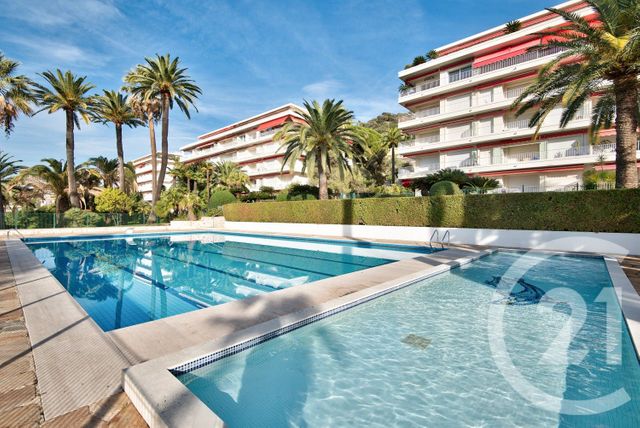 Appartement F2 à vendre - 2 pièces - 63,29 m2 - Nice - 06 - PROVENCE-ALPES-COTE-D-AZUR