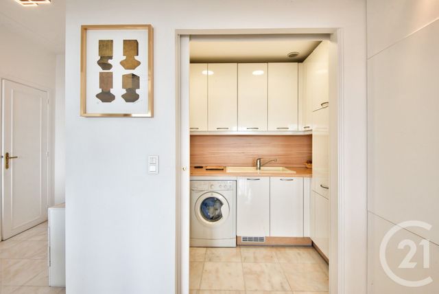 Appartement F2 à vendre - 2 pièces - 63,29 m2 - Nice - 06 - PROVENCE-ALPES-COTE-D-AZUR