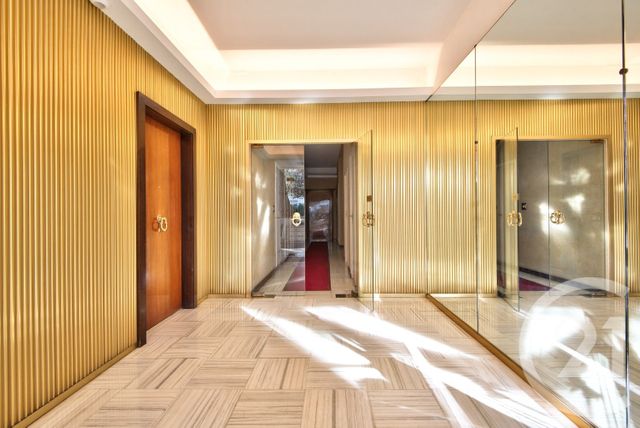 Appartement F2 à vendre - 2 pièces - 63,29 m2 - Nice - 06 - PROVENCE-ALPES-COTE-D-AZUR