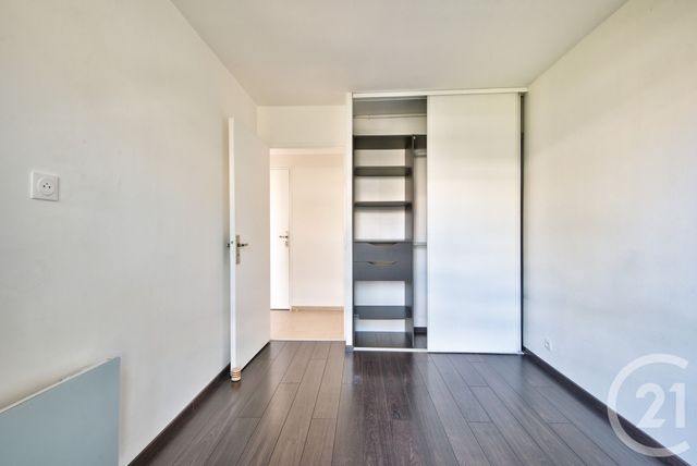 Appartement F3 à vendre - 3 pièces - 63,48 m2 - St Laurent Du Var - 06 - PROVENCE-ALPES-COTE-D-AZUR