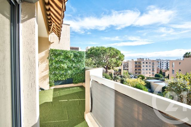 Appartement F3 à vendre ST LAURENT DU VAR