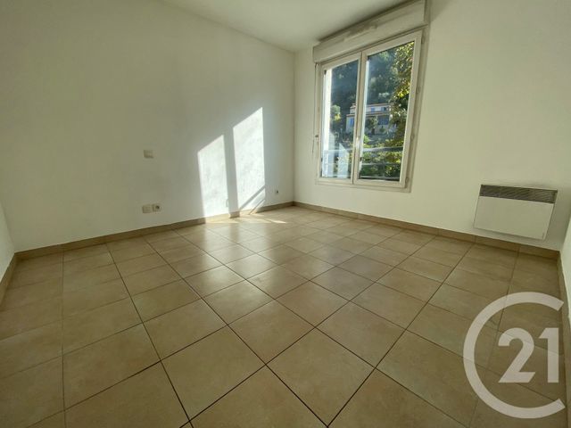 Appartement F2 à louer - 2 pièces - 36,67 m2 - St Andre De La Roche - 06 - PROVENCE-ALPES-COTE-D-AZUR