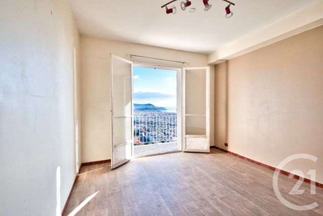 Appartement F3 &agrave; vendre - 3 pi&egrave;ces - 82,11 m2 - Nice - 06 - PROVENCE-ALPES-COTE-D-AZUR