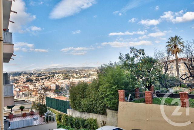 Appartement F2 à louer - 2 pièces - 32,40 m2 - Nice - 06 - PROVENCE-ALPES-COTE-D-AZUR