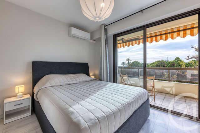 Appartement F2 à vendre - 2 pièces - 54,78 m2 - Nice - 06 - PROVENCE-ALPES-COTE-D-AZUR