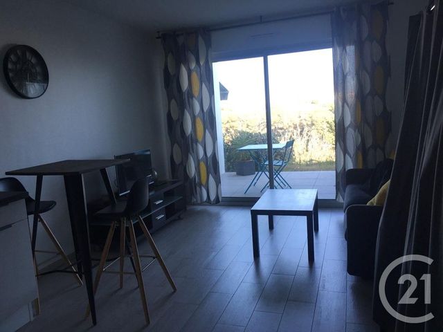Appartement F1 à louer - 1 pièce - 26,80 m2 - St Laurent Du Var - 06 - PROVENCE-ALPES-COTE-D-AZUR