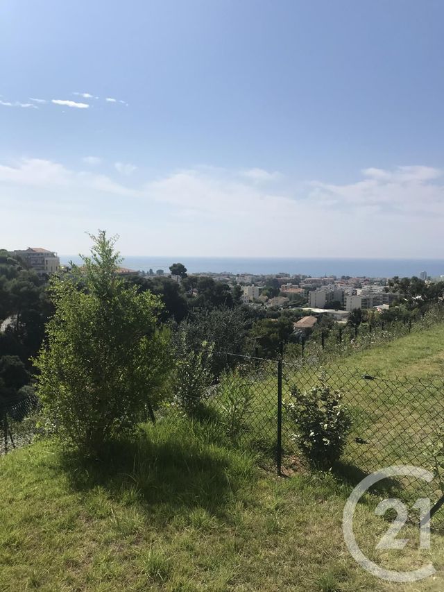 Appartement F1 à louer - 1 pièce - 26,80 m2 - St Laurent Du Var - 06 - PROVENCE-ALPES-COTE-D-AZUR