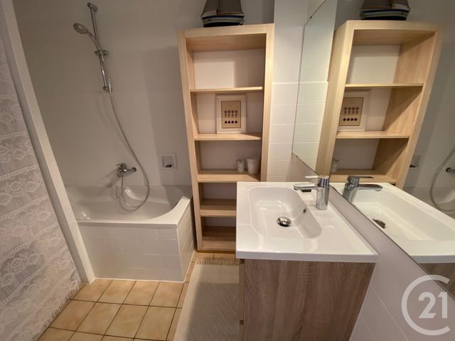 Appartement F2 à louer - 2 pièces - 50 m2 - Villefranche Sur Mer - 06 - PROVENCE-ALPES-COTE-D-AZUR