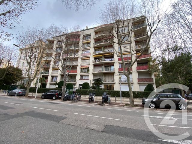 Appartement Studio &agrave; louer - 1 pi&egrave;ce - 29,84 m2 - Nice - 06 - PROVENCE-ALPES-COTE-D-AZUR