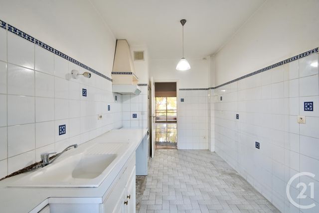 Appartement F2 à vendre - 2 pièces - 69,70 m2 - Nice - 06 - PROVENCE-ALPES-COTE-D-AZUR