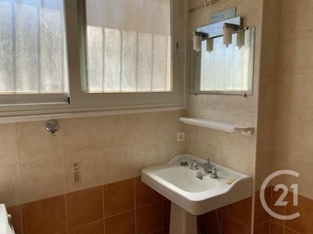 Appartement F3 à louer - 3 pièces - 82,31 m2 - Villefranche Sur Mer - 06 - PROVENCE-ALPES-COTE-D-AZUR