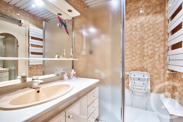 Appartement F4 à vendre - 4 pièces - 97,68 m2 - Nice - 06 - PROVENCE-ALPES-COTE-D-AZUR