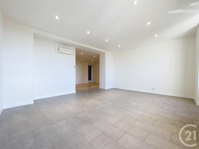 Appartement F6 à louer - 6 pièces - 154,89 m2 - Nice - 06 - PROVENCE-ALPES-COTE-D-AZUR