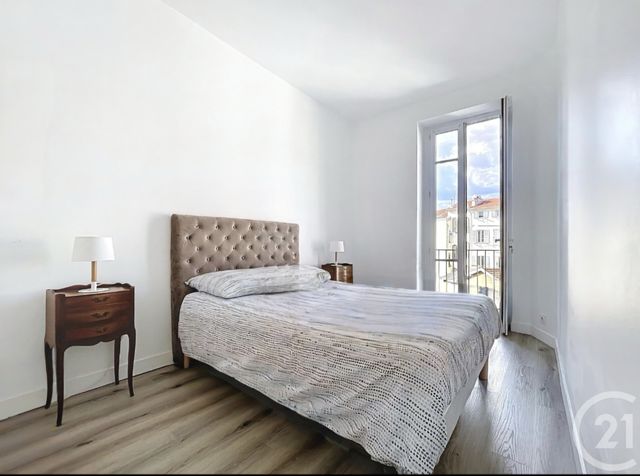 Appartement F3 &agrave; louer - 3 pi&egrave;ces - 84,37 m2 - Nice - 06 - PROVENCE-ALPES-COTE-D-AZUR
