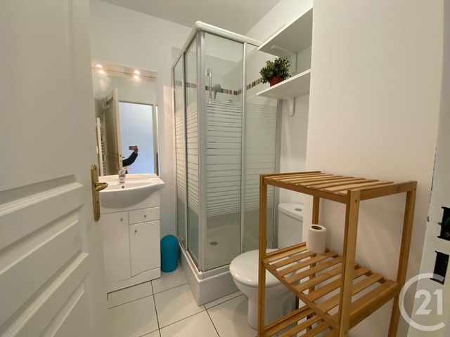 Appartement F1 &agrave; louer - 1 pi&egrave;ce - 21,42 m2 - Nice - 06 - PROVENCE-ALPES-COTE-D-AZUR