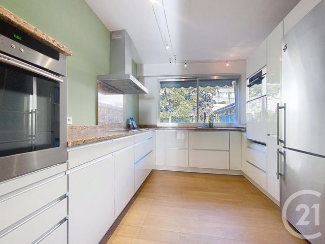 Appartement F6 &agrave; louer - 6 pi&egrave;ces - 187,79 m2 - Nice - 06 - PROVENCE-ALPES-COTE-D-AZUR