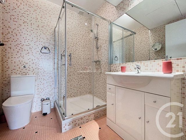 Appartement F6 &agrave; louer - 6 pi&egrave;ces - 187,79 m2 - Nice - 06 - PROVENCE-ALPES-COTE-D-AZUR